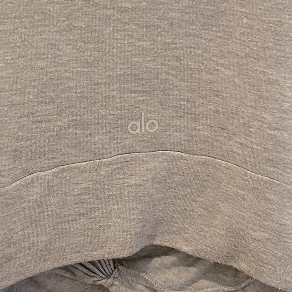 ALO YOGA | COVER LONG SLEEVE TOP | DOVE HEATHER GREY | L - Picture 3 of 3